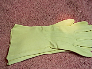 Vintage Ladies Gloves Cream Color